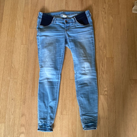 Old Navy Denim - Old Navy Rockstar maternity side panel jeans size 6